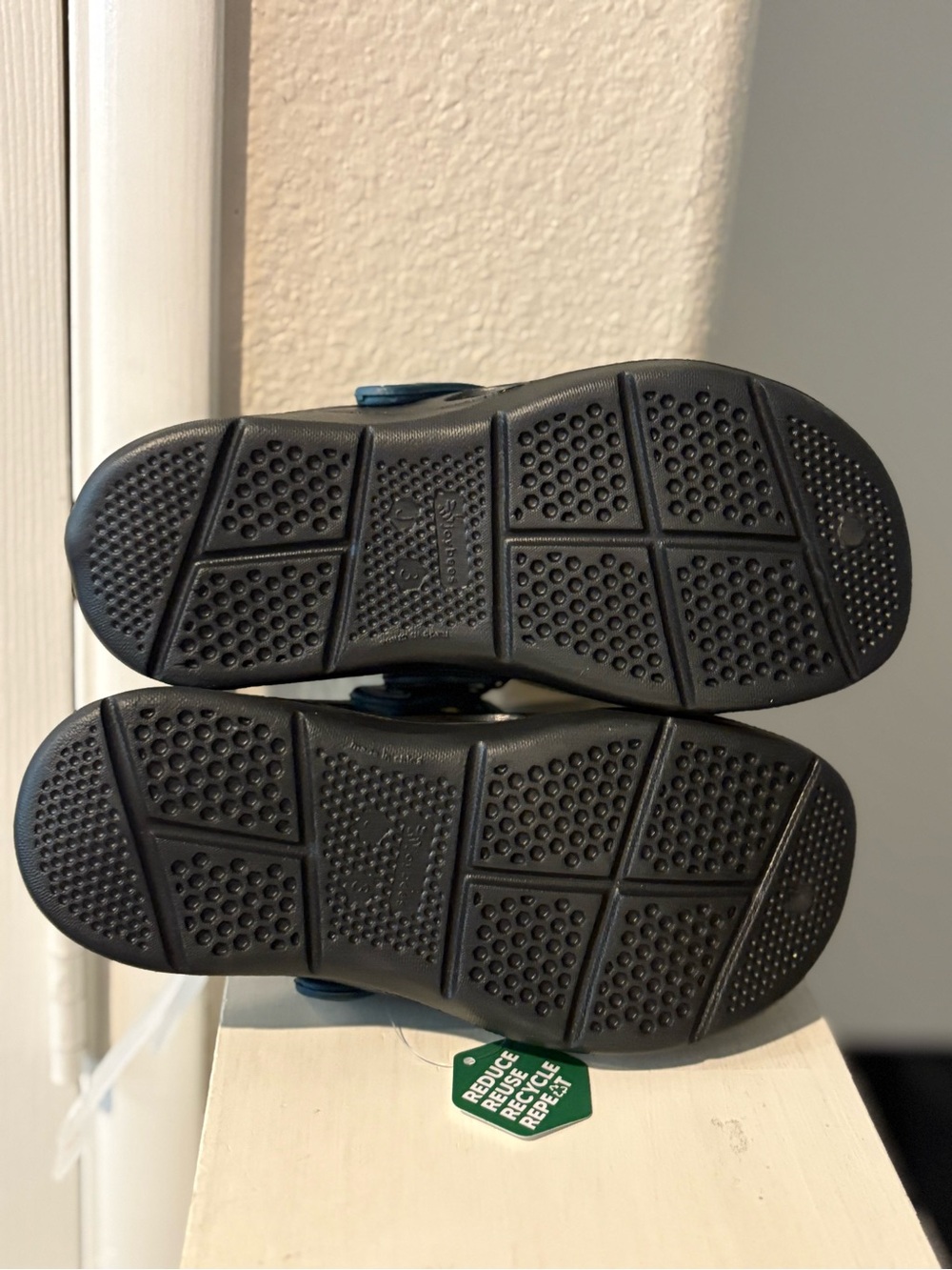 Joybees Kids' Dylan Slip-On Clogs - Black/Cascade Size J3 NEW - Picture 5 of 6